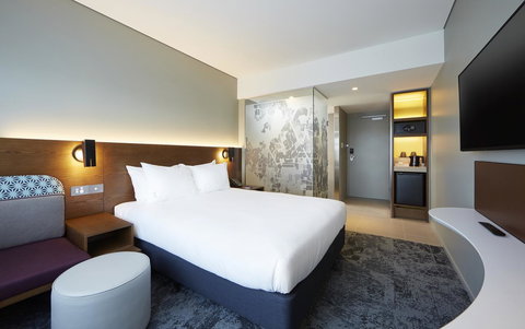 Holiday Inn Express Sydney Airport, An IHG Hotel - Hotel Accommodation 3