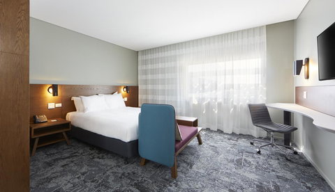Holiday Inn Express Sydney Airport, An IHG Hotel - Hotel Accommodation 6