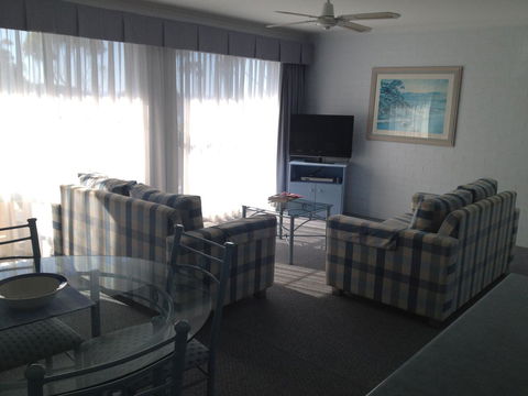 Breakers Apartments - Hotel Accommodation 13