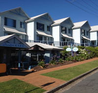 Breakers Apartments - Hotel Accommodation