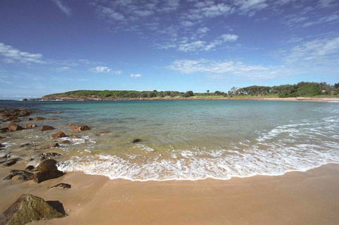 On The Beach Getaway - Hotel Accommodation 13
