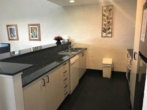 Mariner Bay Apartments - Hotel Accommodation 24