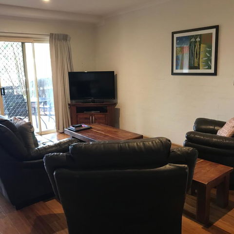 Mariner Bay Apartments - Hotel Accommodation 8
