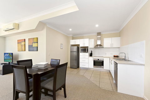 Macquarie Waters Boutique Apartment Hotel - Hotel Accommodation 6