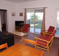Fleur Cottage 7 Willow Street - Hotel Accommodation