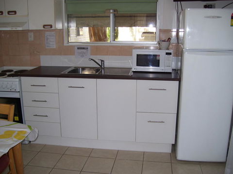 Glenwood Tourist Park & Motel - Hotel Accommodation 20