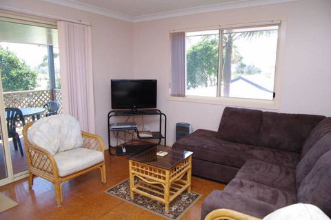 Bellhaven 2, 17 Willow Street - Hotel Accommodation 1
