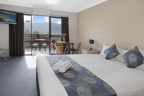 Banjo Paterson Inn - Hotel Accommodation 1