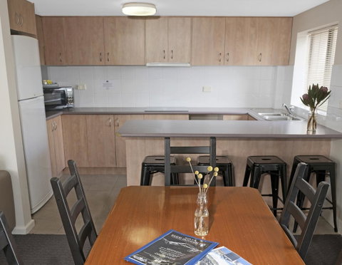 Banjo Paterson Inn - Hotel Accommodation 10
