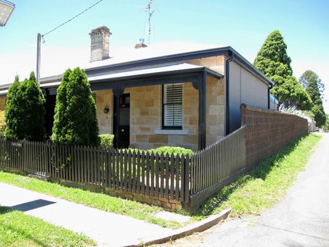 Apple Tree Cottage - Hotel Accommodation 1