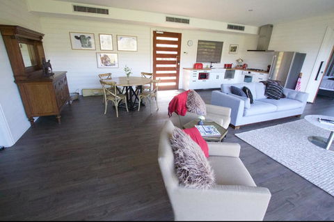 Amaroo Valley Springs - Hotel Accommodation 23