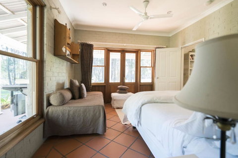 Thistle Hill Guesthouse - Walk To Many Wineries And Restaurants - Hotel Accommodation 36