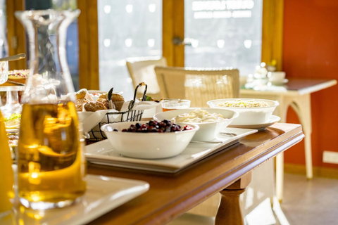 Thistle Hill Guesthouse - Walk To Many Wineries And Restaurants - Hotel Accommodation 14