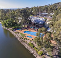 Oaks Cypress Lakes Resort - Hotel Accommodation