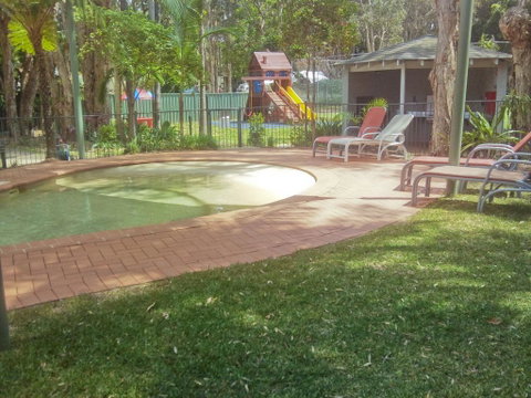 Flynns Beach Resort - Hotel Accommodation 3
