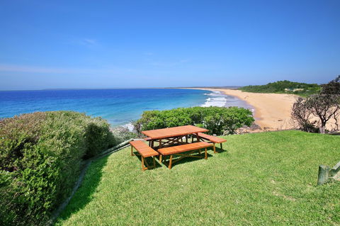Neptune I Absolute Beachfront I Stunning Views - Hotel Accommodation 32