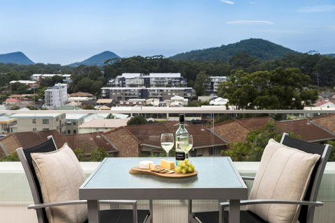 Oaks Nelson Bay Lure Suites - Hotel Accommodation 5