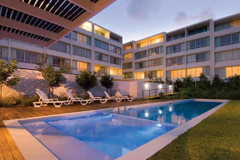 Oaks Nelson Bay Lure Suites - Hotel Accommodation 0