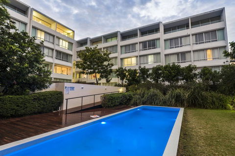 Oaks Nelson Bay Lure Suites - Hotel Accommodation 9