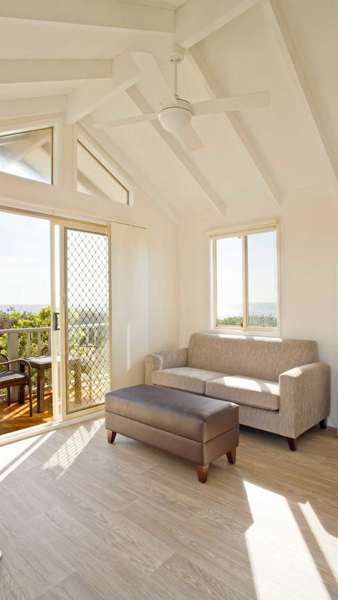 Blue Lagoon Beach Resort - Hotel Accommodation 32