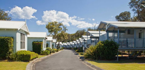 Blue Lagoon Beach Resort - Hotel Accommodation 36