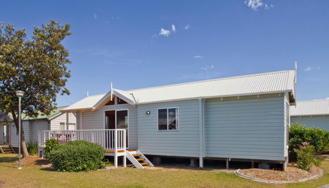 Blue Lagoon Beach Resort - Hotel Accommodation 35