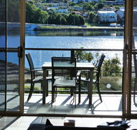 Sails Luxury Apartments Merimbula - Hotel Accommodation