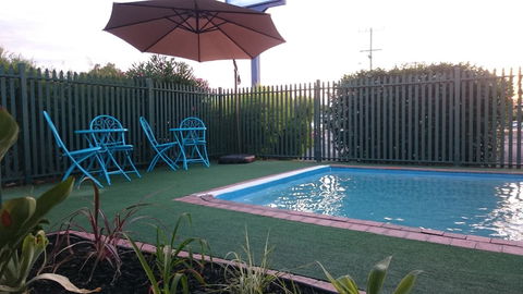 Adelong Motel - Hotel Accommodation 9
