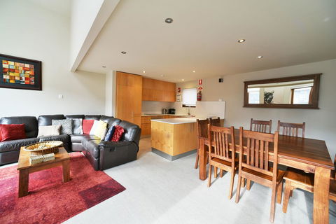 Snowstream 4 - Hotel Accommodation 2