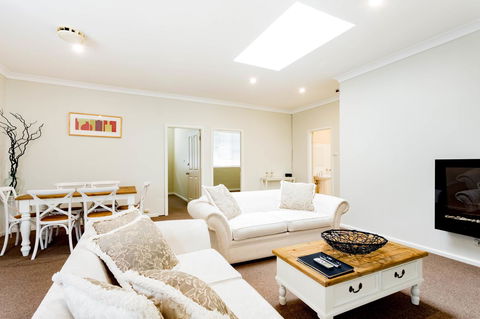 Bundanoon Country Inn Motel - Hotel Accommodation 33