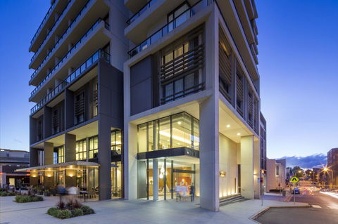 Novotel Newcastle Beach - Hotel Accommodation 3