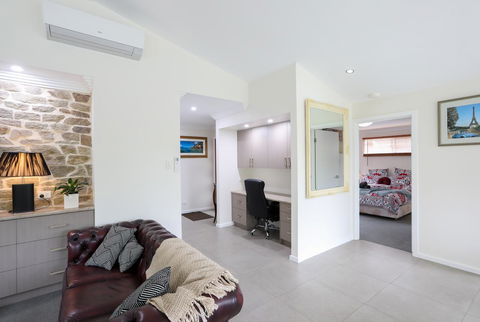 Armidale Cottage - House 2 - Hotel Accommodation 9