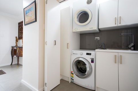 Armidale Cottage - House 2 - Hotel Accommodation 14