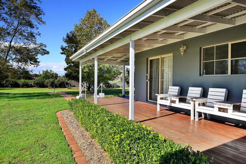 Terara Riverside Retreat - Hotel Accommodation 38