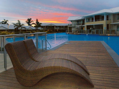 Oaks Port Stephens Pacific Blue Resort - Hotel Accommodation 7