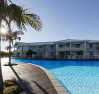 Oaks Pacific Blue Resort - Hotel Accommodation