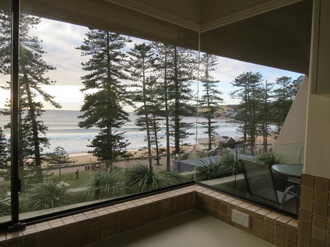 Manly Paradise Motel & Apartments - Hotel Accommodation 36