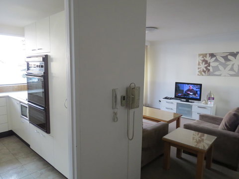 Manly Paradise Motel & Apartments - Hotel Accommodation 44