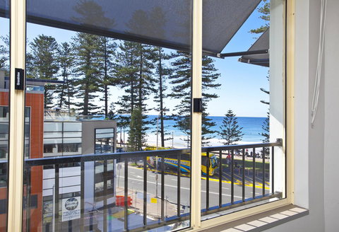 Manly Paradise Motel & Apartments - Hotel Accommodation 12