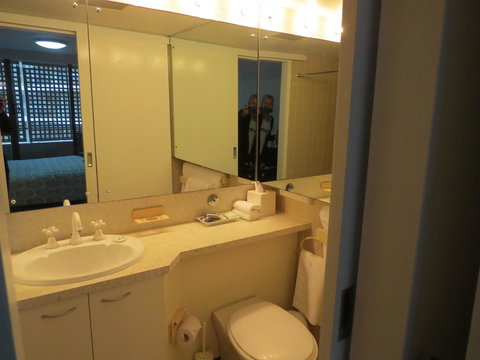 Manly Paradise Motel & Apartments - Hotel Accommodation 39