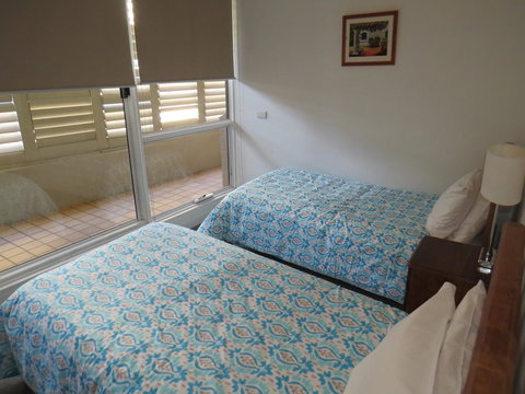 Manly Paradise Motel & Apartments - Hotel Accommodation 32