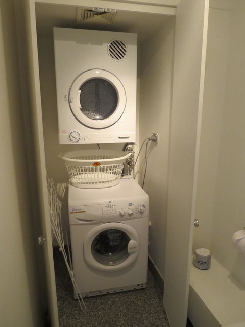 Manly Paradise Motel & Apartments - Hotel Accommodation 24