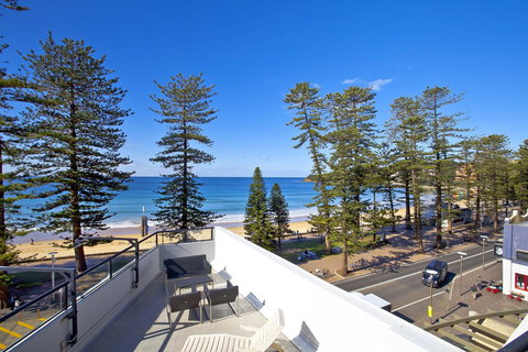 Manly Paradise Motel & Apartments - Hotel Accommodation 16