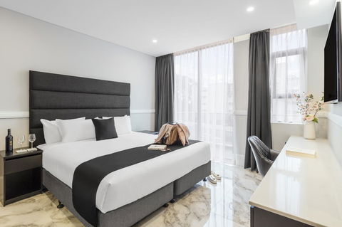 Holiday Inn & Suites - Parramatta Marsden Street, An IHG Hotel - Hotel Accommodation 17