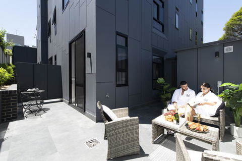 Holiday Inn & Suites - Parramatta Marsden Street, An IHG Hotel - Hotel Accommodation 3