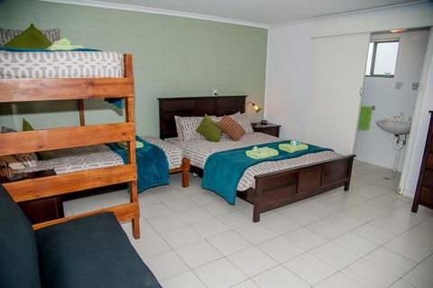 Sinclairs Country Retreat - Hotel Accommodation 30