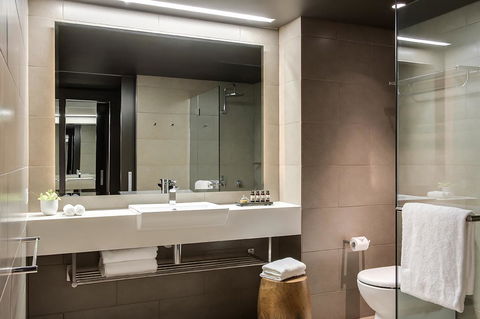 PARKROYAL Darling Harbour, Sydney - Hotel Accommodation 3