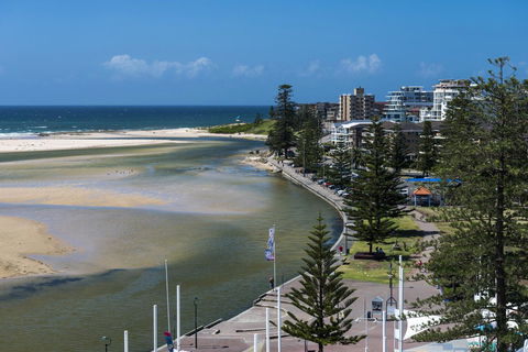 Oaks The Entrance Waterfront Suites - Hotel Accommodation 13