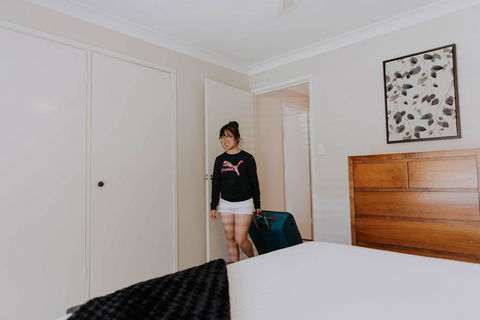 Central Wagga Self Catering Apartment - Hotel Accommodation 4