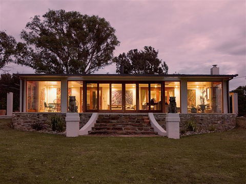 Belmont - Hotel Accommodation 0
